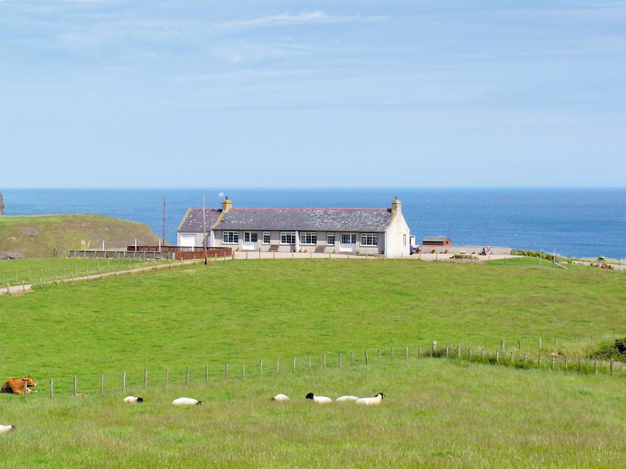 Pennan Lodge - 26818 Exterior foto